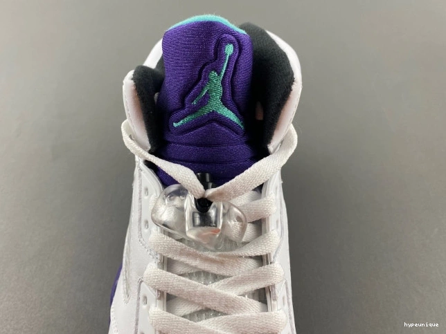 HYPE 136027-108 (2013) Air Retro Jordan Grape 5 0715